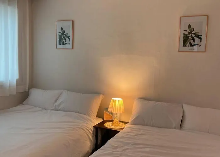 Retro House - Foreigners Only * Seoul