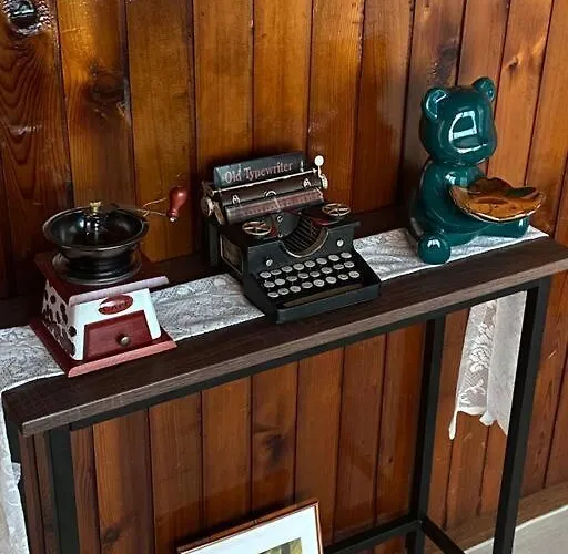 Retro House - Foreigners Only * Seoul