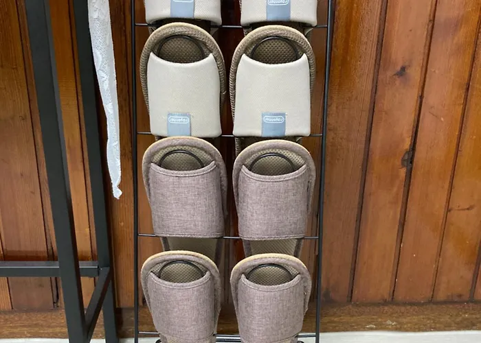 Retro House - Foreigners Only Apartment Seoul